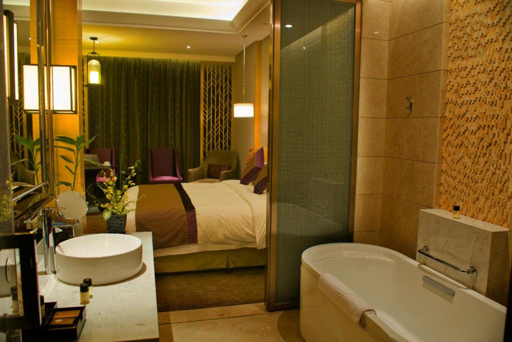 Yangzhong Shi Hotel | Yangzhong Firth Jinling Grand Hotel