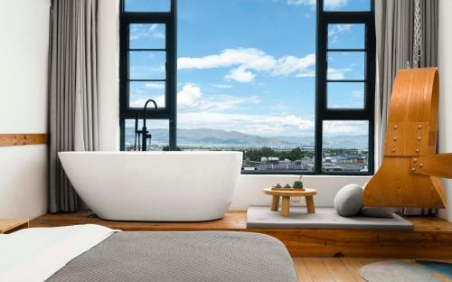 Dali Ancient Town Hotel | Yishanju Designer Hotel, Dali Ancient City