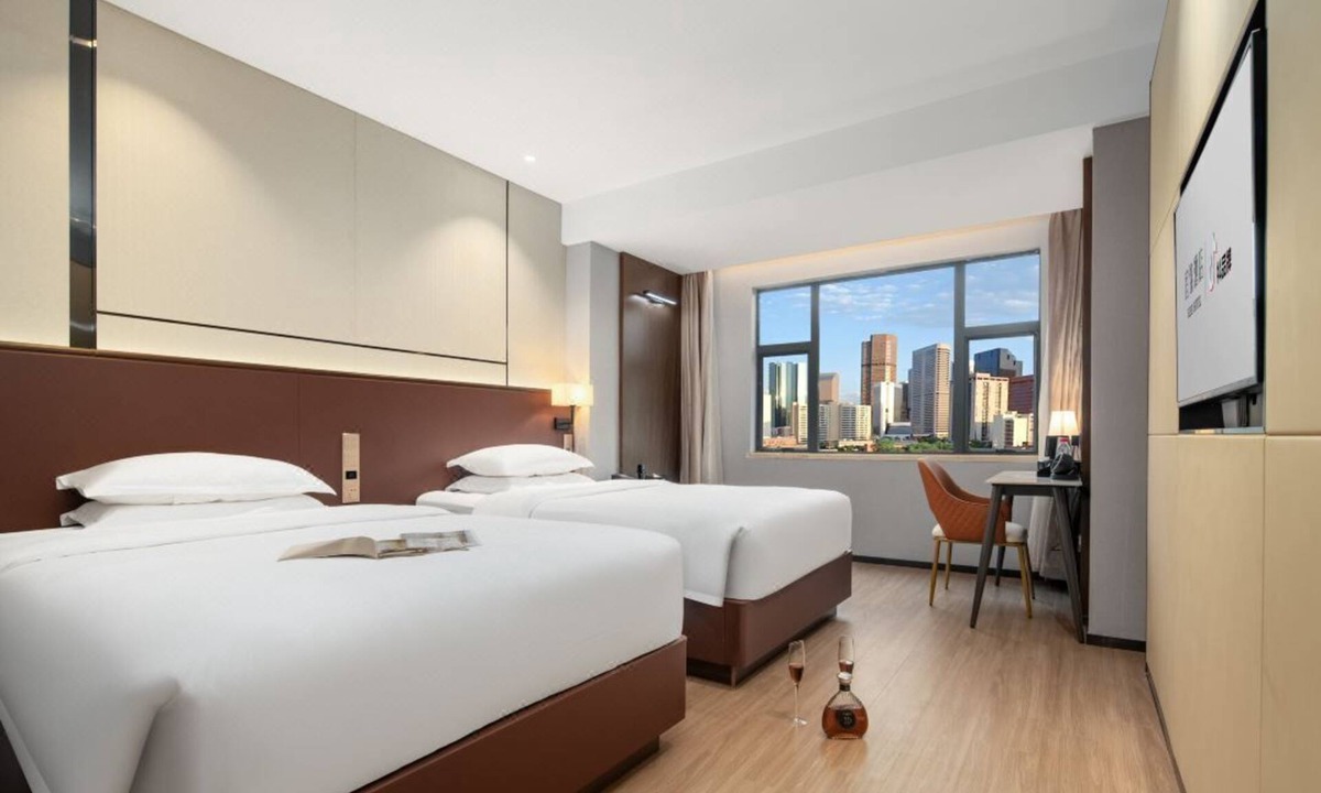 Shiqiao Hotel | Yizhi Hotel Panyu Plaza Shiqiao Subway
