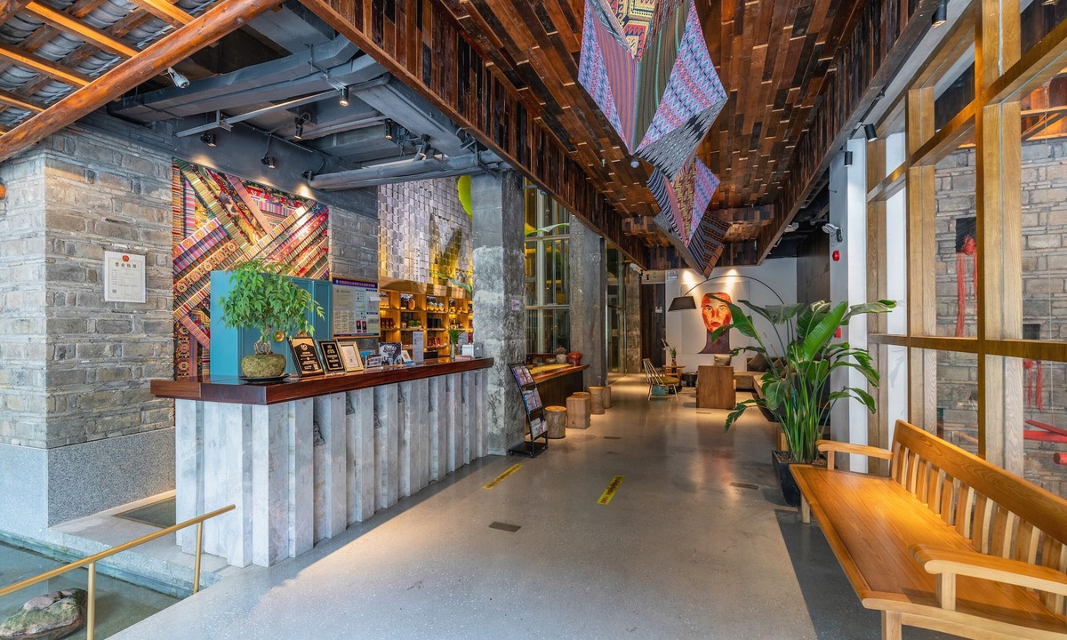 Wulingyuan Hotel | Yoba Boutique Hotel