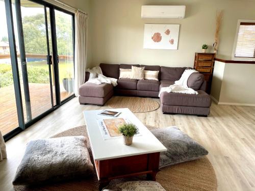 Kingscote House | Yorks View