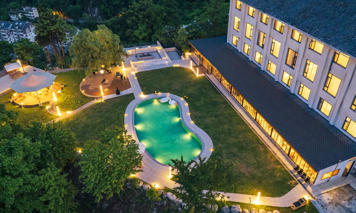 Muyuzhen Bed & Breakfast | Yunfu Mid Hill Resort Hotel