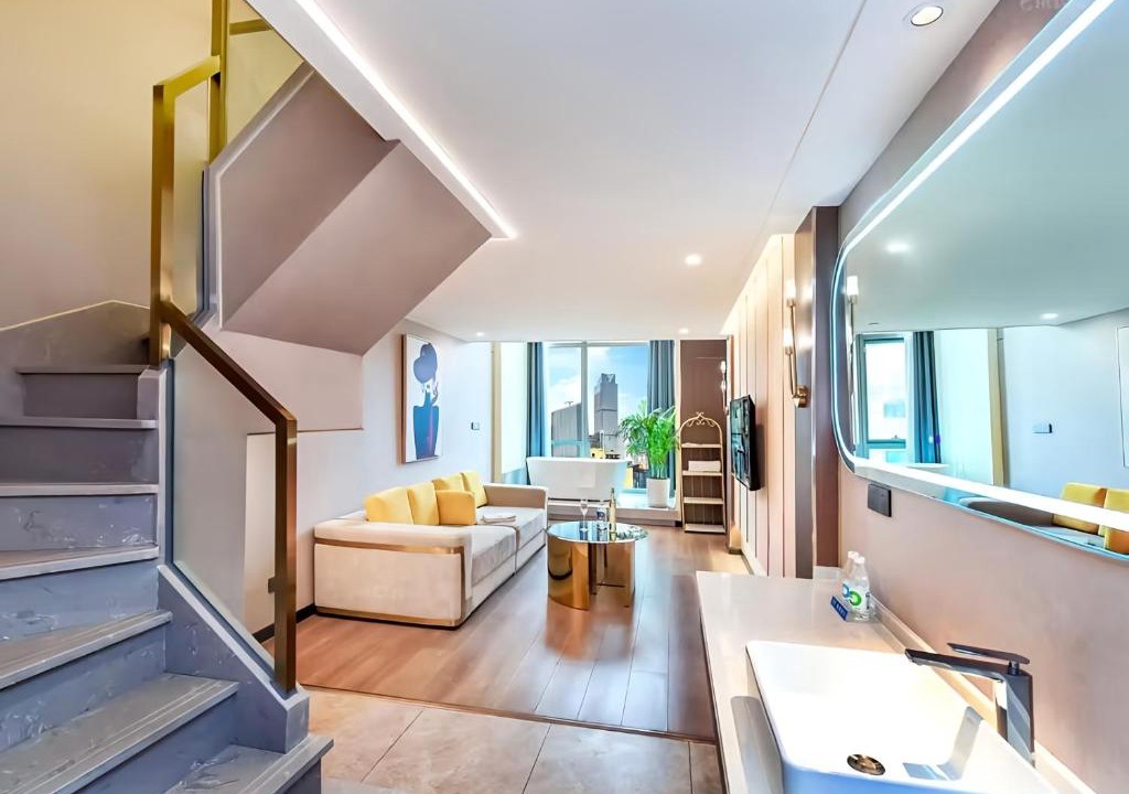 Yuzhong Hotel | Yunmulijin Sky High Riverview Hotel Chongqing Jiefangbei Raffles Plaza