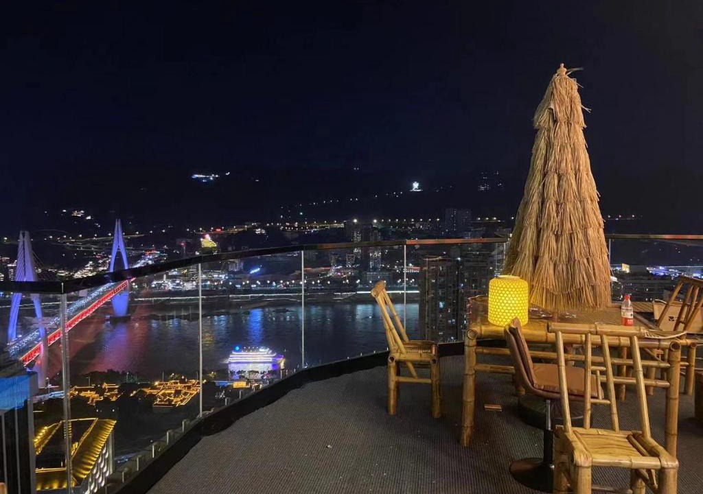 Yuzhong Hotel | Yunqi River View Terrace Hotel