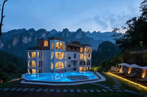Wulingyuan Hotel | Zhangjiajie National Park Juanjie Luxury Resorts-Provide free one-way airport pick-up service