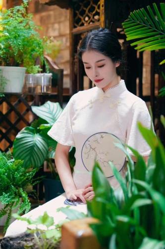 Wulingyuan House | Zhangjiajie Yun Hai Hotel- Ancient Chinese Style Hotel,Tea Culture Experience, Realxing Class,Free Breakfast ,Local Travel Guide and Book Tickets, Gem Perporty