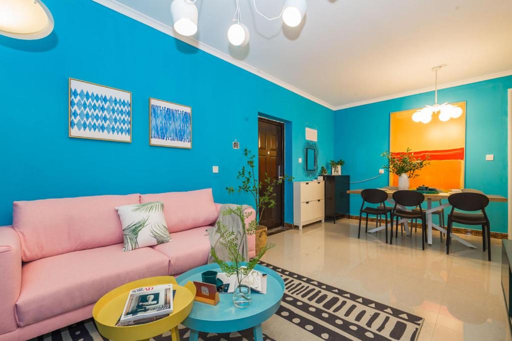 Zhongyuan District Apartment | Zhengzhou Gaoxin·Zhengzhou University Subway Station· Locals Apartment 00155940