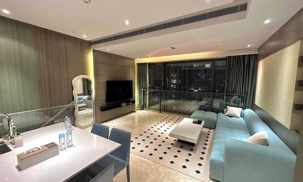 Downtown Shanghai Apartment | ZHome-SuHe Luxury Mansion-Near NanJing Road