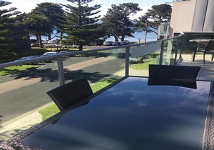 507 At The Waves