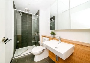 A Spacious & Modern Home Next to Southern Cross