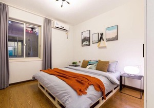 Chongqing Yuzhong·Hongya Cave· Locals Apartment 00170140