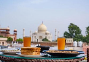 Joey's Hostel Agra - 200m from Taj Mahal