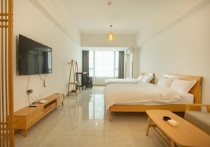 Locals Apartment Inn 13