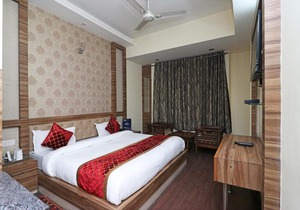 OYO 11629 Hotel Sunshine Inn