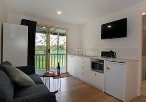 Sahara Trails Complex - Coastal countryside escape for the extended family - with horse riding!