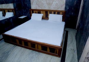 SHARDA HOTEL