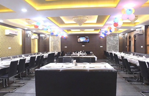 Agra Hotel | 15 m² Hotel ∙ 2 guests