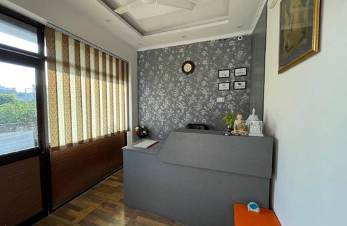 Bareilly Hotel | 150 m² Hotel ∙ 3 guests