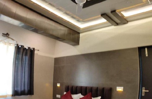 Agra Hotel | 20 m² Hotel ∙ 3 guests