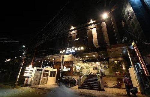 Charbagh Hotel | 220 m² Hotel ∙ 3 guests