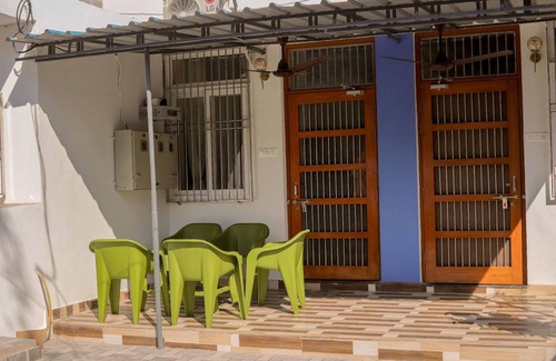 Hazratganj House | 230 m² House ∙ 3 bedrooms ∙ 7 guests