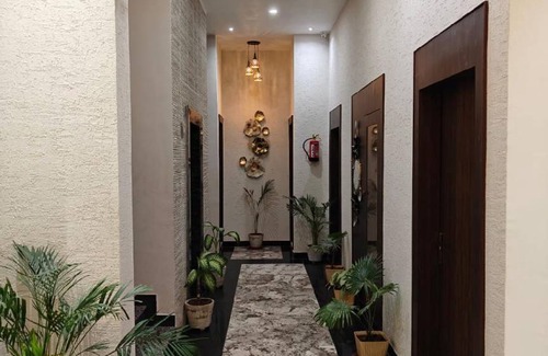 Mathura Hotel | 42 m² Hotel ∙ 3 guests