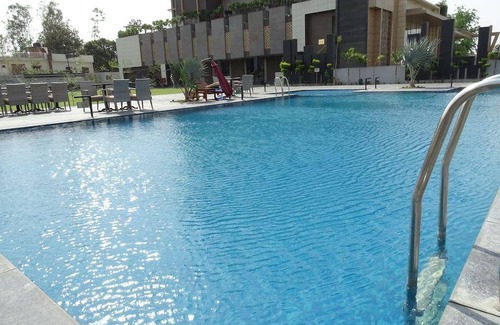 Shahjahanpur Hotel | 65 m² Hotel ∙ 3 guests