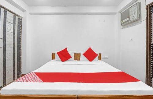 Noida Hotel | ALX Townhouse