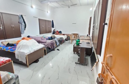 Noida Hostel | DORMITORY EPS