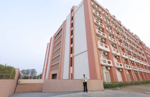 Vrindavan Apartment | Hide Away Studios