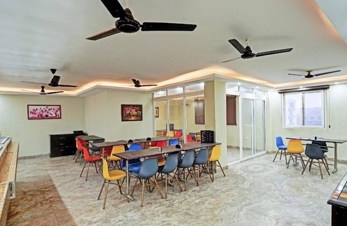 Knowledge Park III Hotel | Hotel ∙ 3 guests