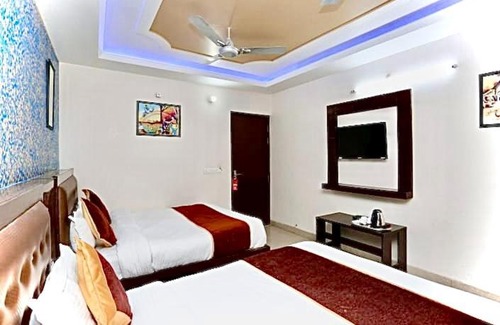 Taj Ganj Hotel | Hotel BRI Elite Family Hotel 500 Mtr Tajmahal