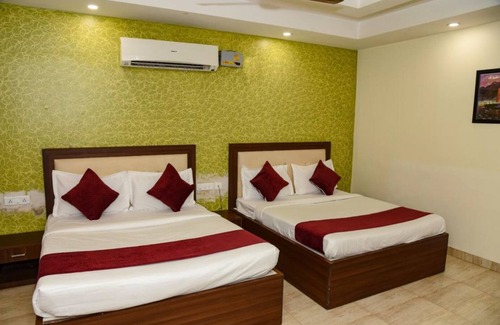 Vasundhara Hotel | Hotel Grand Inn