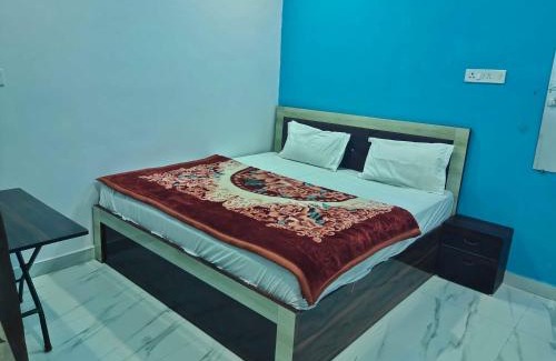 Misrikh Hotel | Hotel O Mandkaranya
