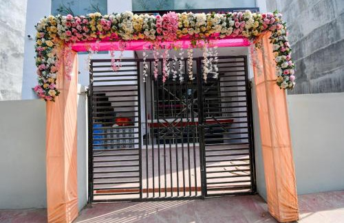 Malihabad Hotel | Hotel O Royal Inn Hotel And Banquet