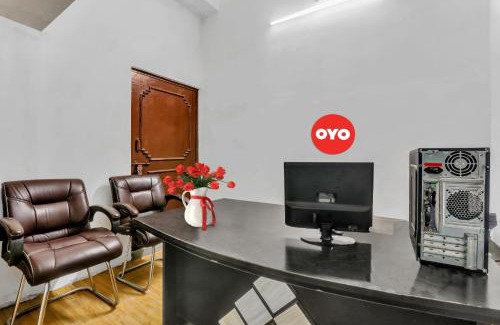Aliganj Hotel | Hotel O Star Stay Guest house opposite Kendriya Bhawan