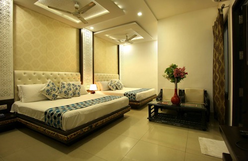 Agra Hotel | Hotel Riya Palace - Idgah Railway Station Agra