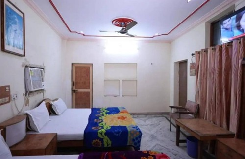 Mathura House | Hotel Shyam Inn - Standard Room Apartment
