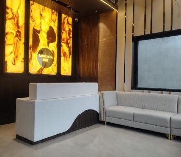 Mathura Hotel | Hotel Tanishka Inn