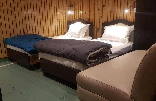 Taj Ganj Hostel | Joey's Hostel Agra
