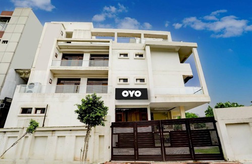 Gomti Nagar House | Motel ∙ 3 guests