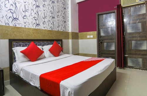 Baraula Hotel | OYO 69003 Elite Hotel Dharma Inn