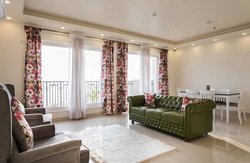 Noida Resort | Private room ∙ 2 guests