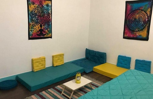Varanasi Apartment | SMART HOME - Exceptional & Convenient STAY!
