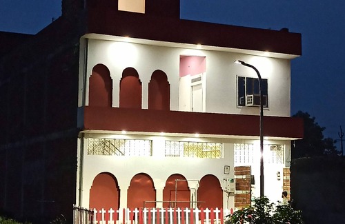 Taj Ganj House | The Family Affairs