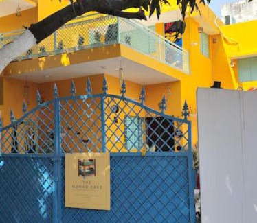 Gomti Nagar Hostel | The Nomad cave