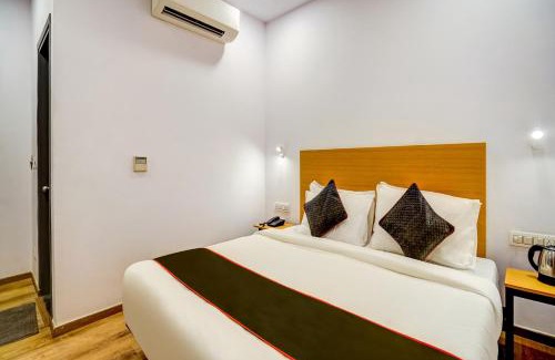 Indira Nagar Hotel | Townhouse Sector 19 Fun Republic Mall Indiranagar