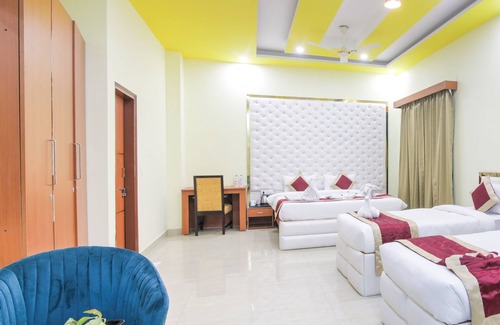 Greater Noida Hotel | Twin Towers