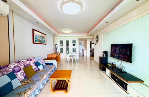 Sanya Apartment | 三亚大东海正面海景房三室2厅АдресJinmao Sea View Garden 8 Haihua Road Апартаменты с видом на море