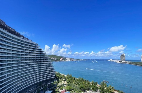 Tianya District Hotel | 三亚天成中央海岸海景酒店